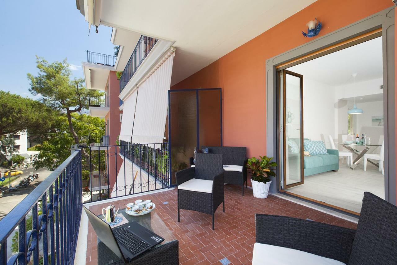 - Sara Appartement Sorrente